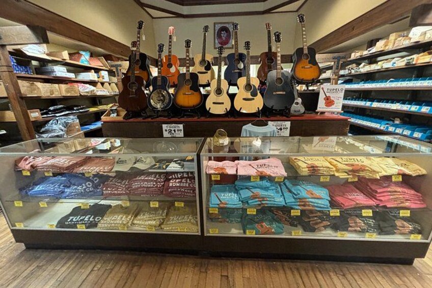 Elvis Presley Birthplace Park in Tupelo with Transport from Memphis 3