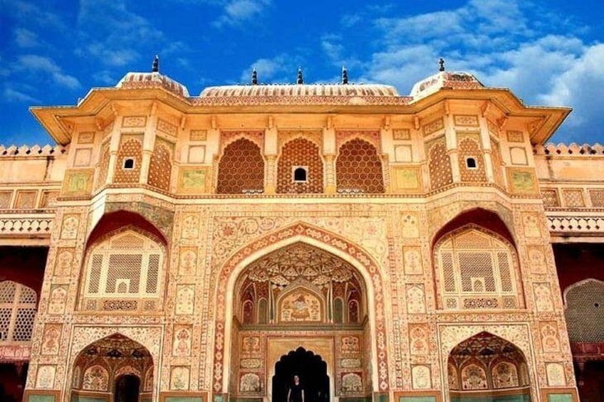 From Delhi : Golden Triangle Tour with Khajuraho and Varanasi 4