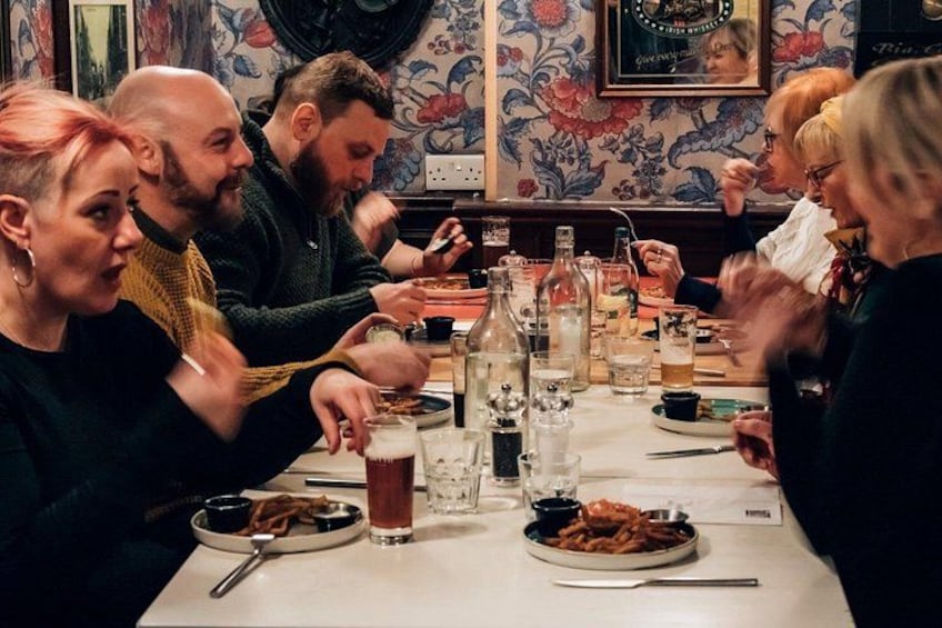 Dublin 3-Course Irish Food Tour: 3 Historic Pubs 2