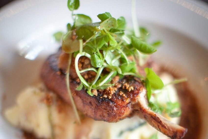 Dublin 3-Course Irish Food Tour: 3 Historic Pubs 2