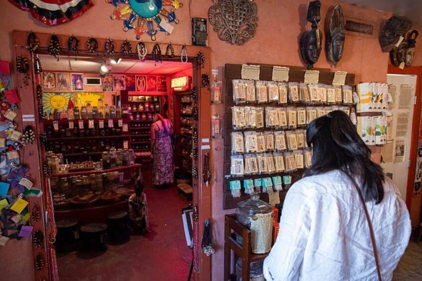 New Orleans Spirits & Spells: Witchcraft, Voodoo, and Ghost Tour 4