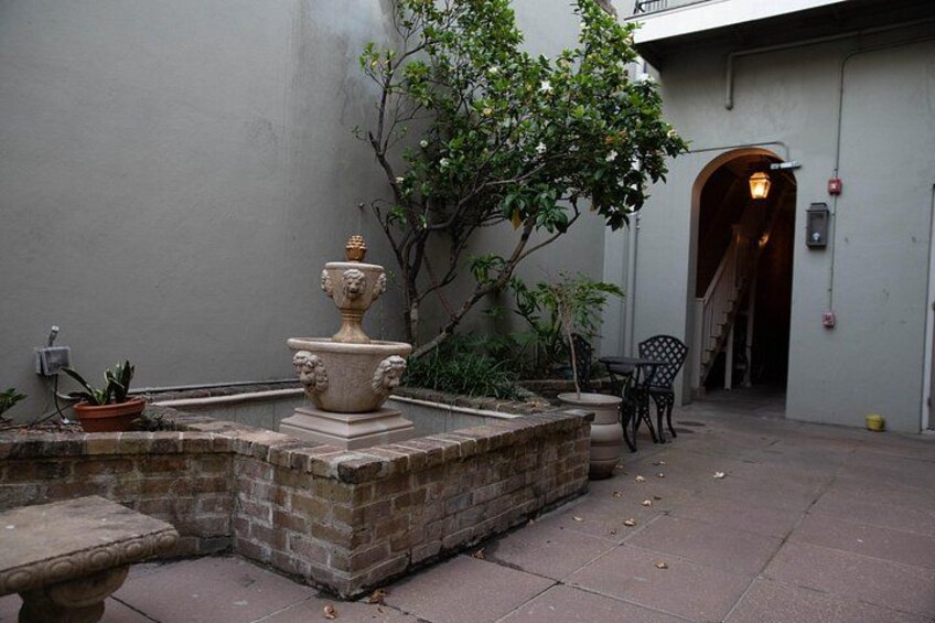 New Orleans Spirits & Spells: Witchcraft, Voodoo, and Ghost Tour 2