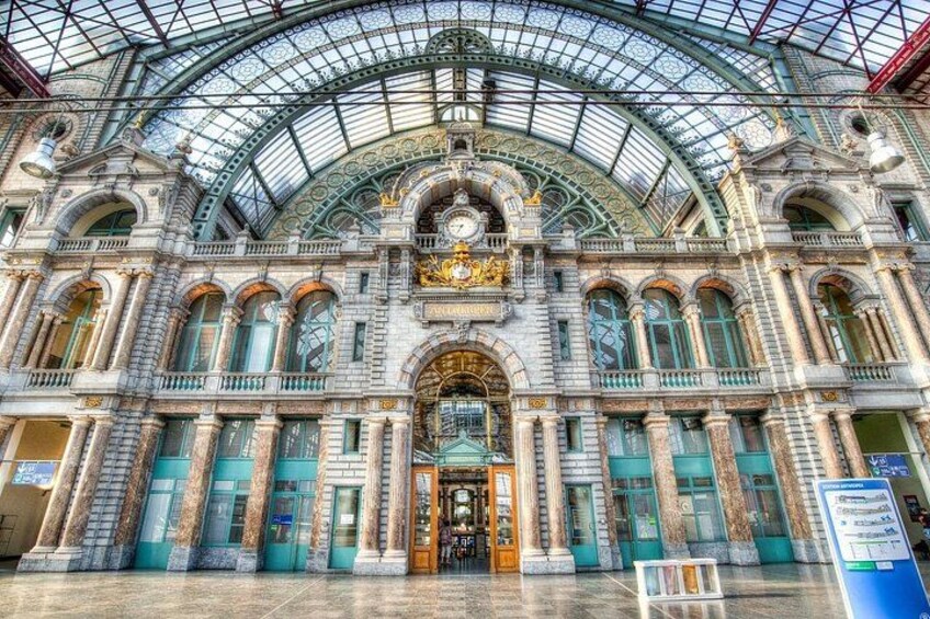 Private Sightseeing tour to Antwerp and Brussels from Amsterdam 5