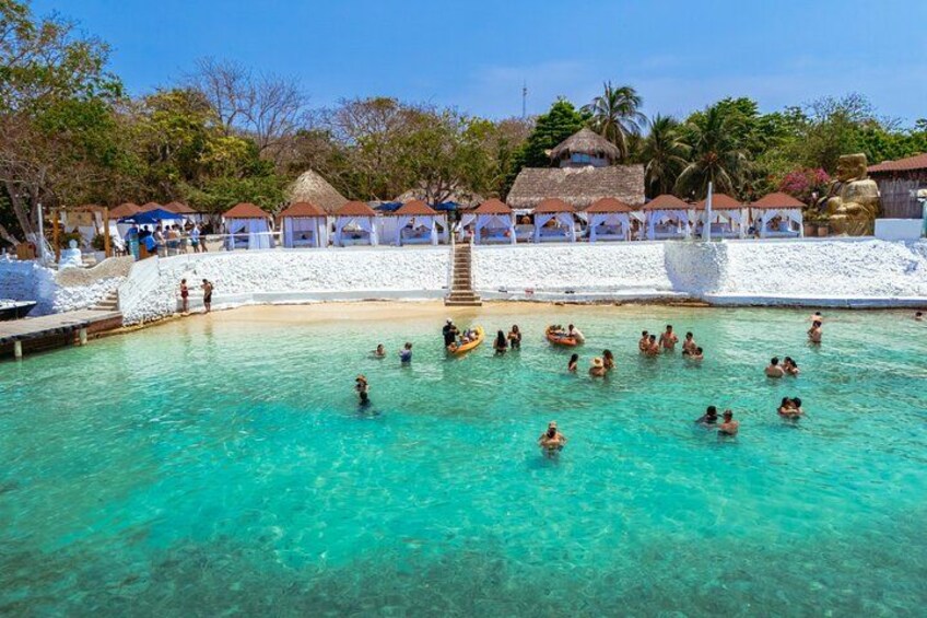 Bora Bora Cartagena Beach Club Full Day Experience 4