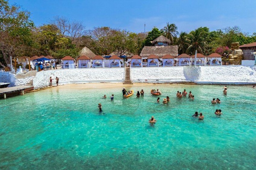 Bora Bora Cartagena Beach Club Full Day Experience 2