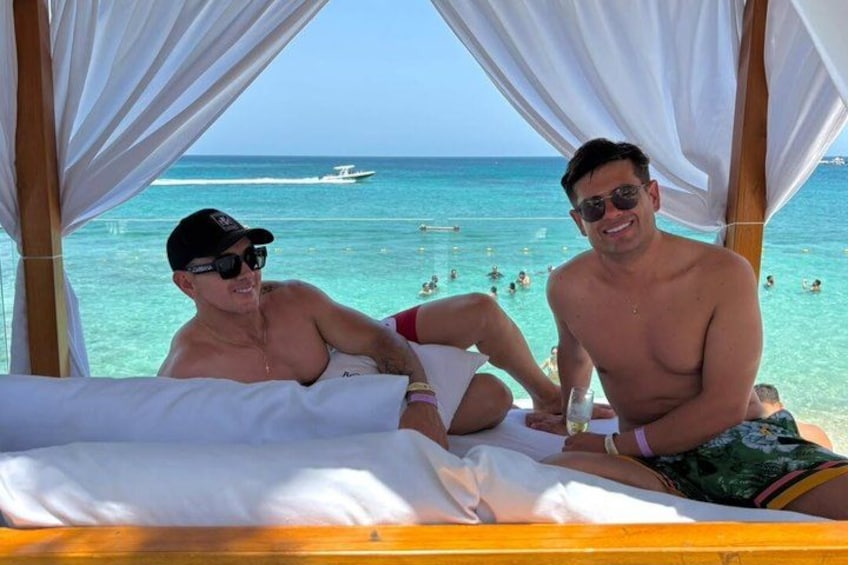 Bora Bora Cartagena Beach Club Full Day Experience 2