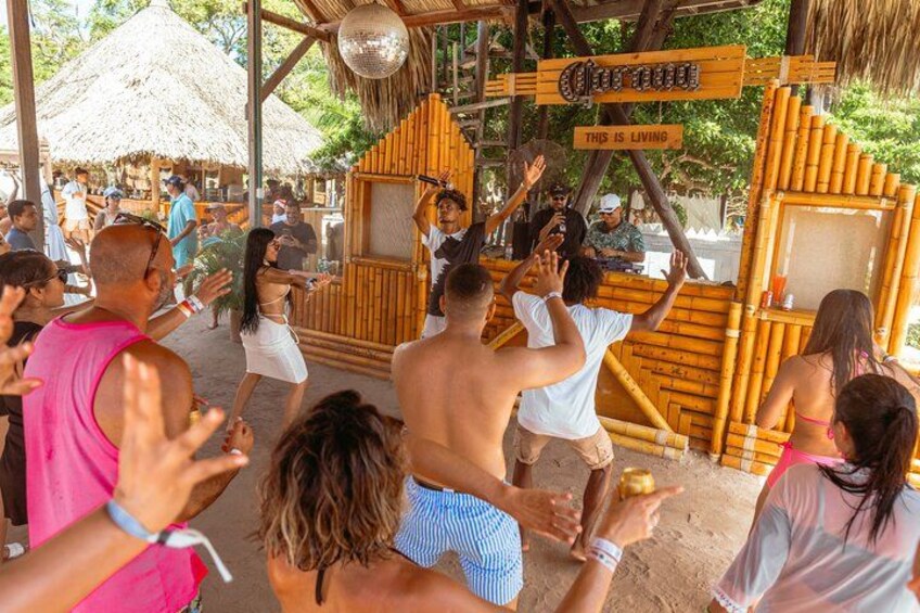 Bora Bora Cartagena Beach Club Full Day Experience 3
