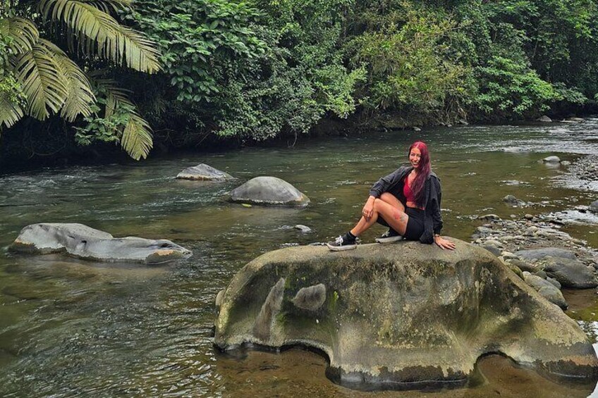 Relax in the Arenal river 2