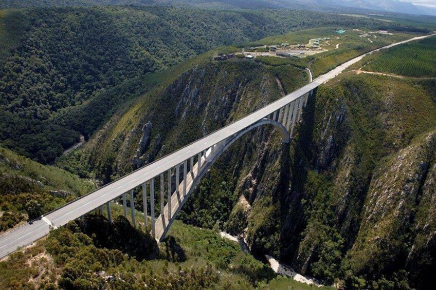 Bloukrans Bungy, the worlds best bungy jump! 1