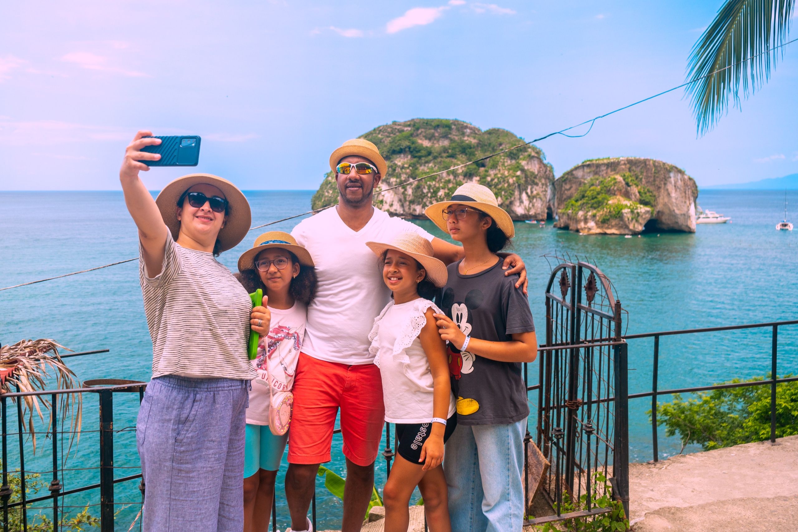 Puerto Vallarta City Tour: Malecon, Mismaloya & Tequila Tasting 1