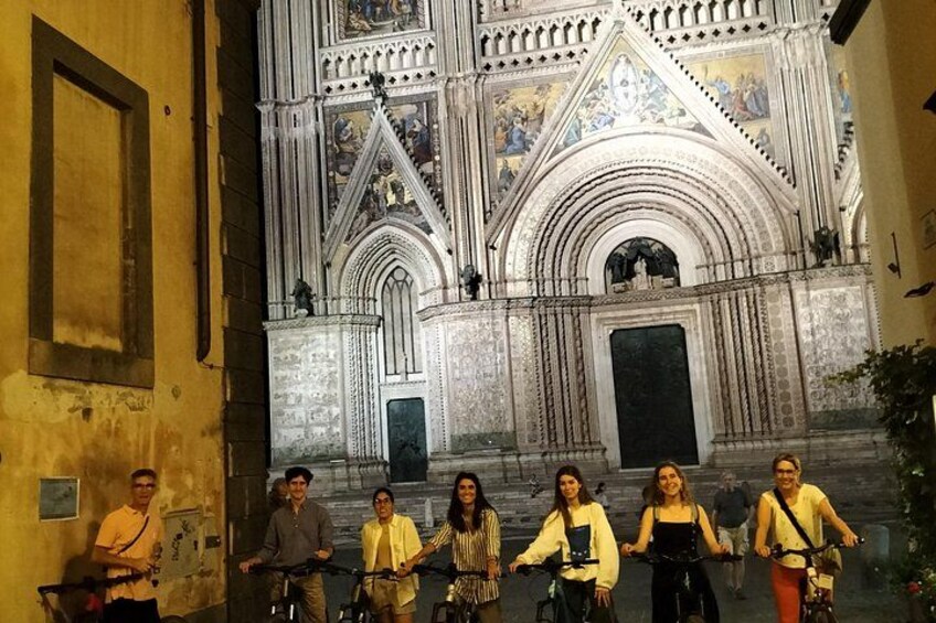 Orvieto by Evening: Small Group e-Bike tour with Dinner 2