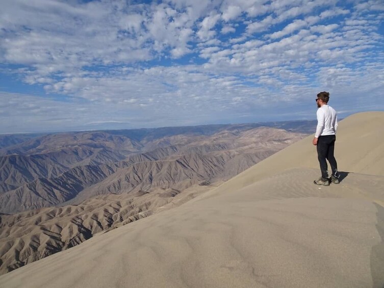 Cerro Blanco: Hiking and Adventure in the tallest Sand Dune 