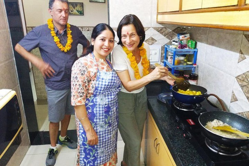 Cooking Demo + Lunch/Dinner and interaction with an Indian family @ Chez Anjali 1