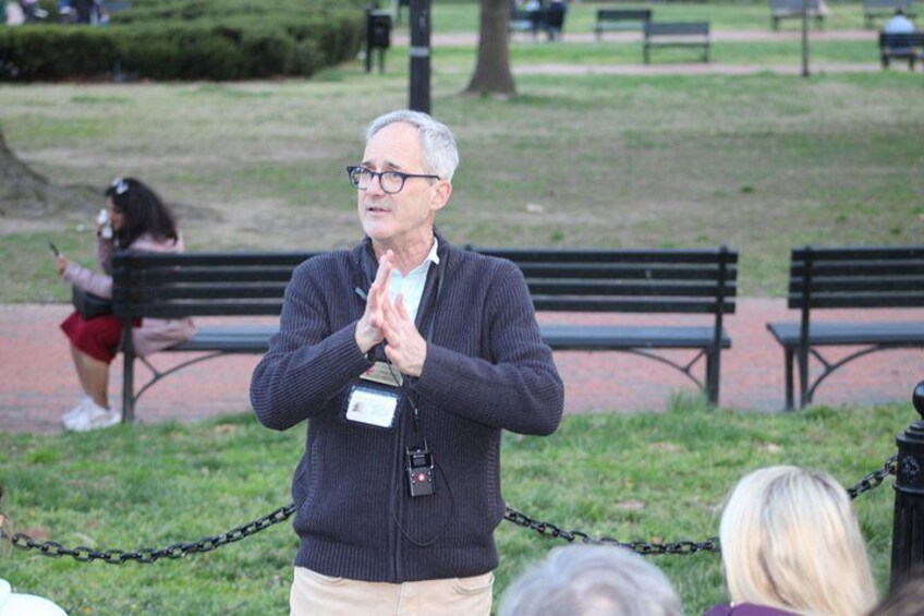 Discounted DC Night Tour With Magic LED- Snacks, LED Bracelets 4