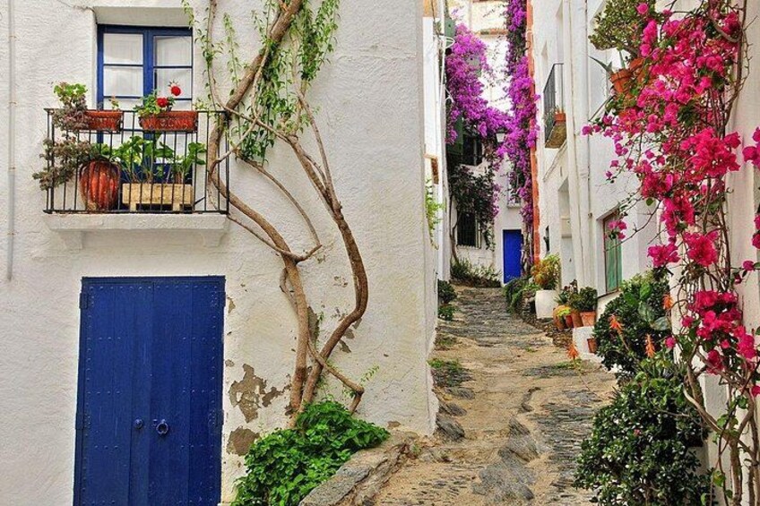 From Roses: Visit Cadaqués (New Free Audio Guide) 3