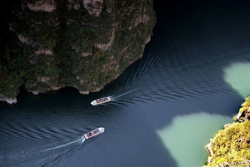 Longqing Gorge Cruise and Guyaju Caves Private Tour 1