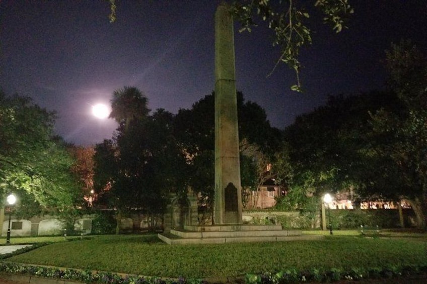 Charleston's Pleasing Terrors Night-Time Walking Ghost Tour 2