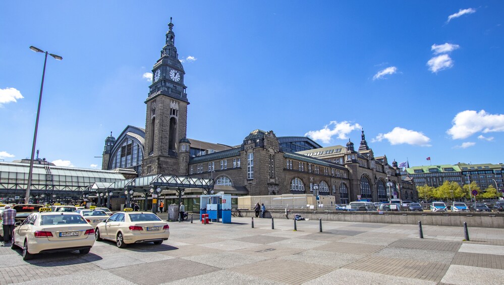 Explore the Most Iconic Architecture in Hamburg with a Local 5