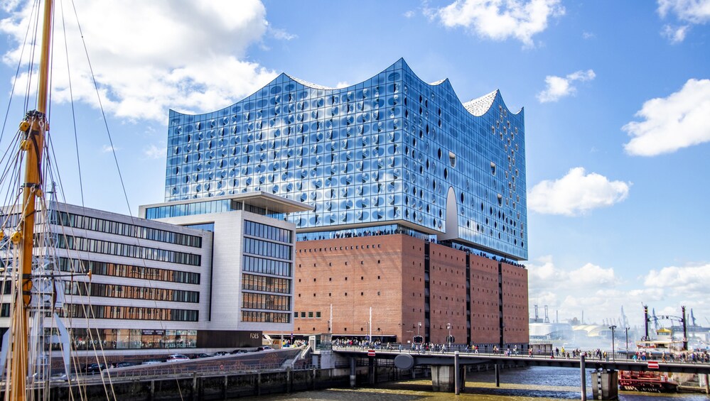 Explore the Most Iconic Architecture in Hamburg with a Local 4
