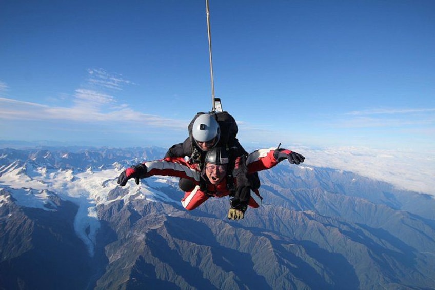 Tandem Skydive 13,000ft from Franz Josef 1