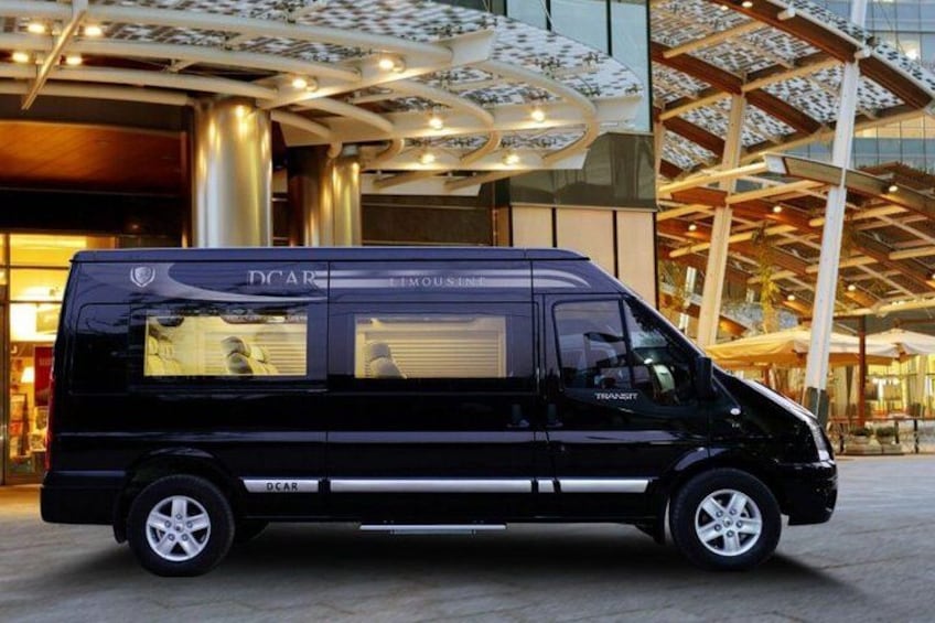 Limousine Bus from Hanoi to Ninh Binh/Tam Coc 1
