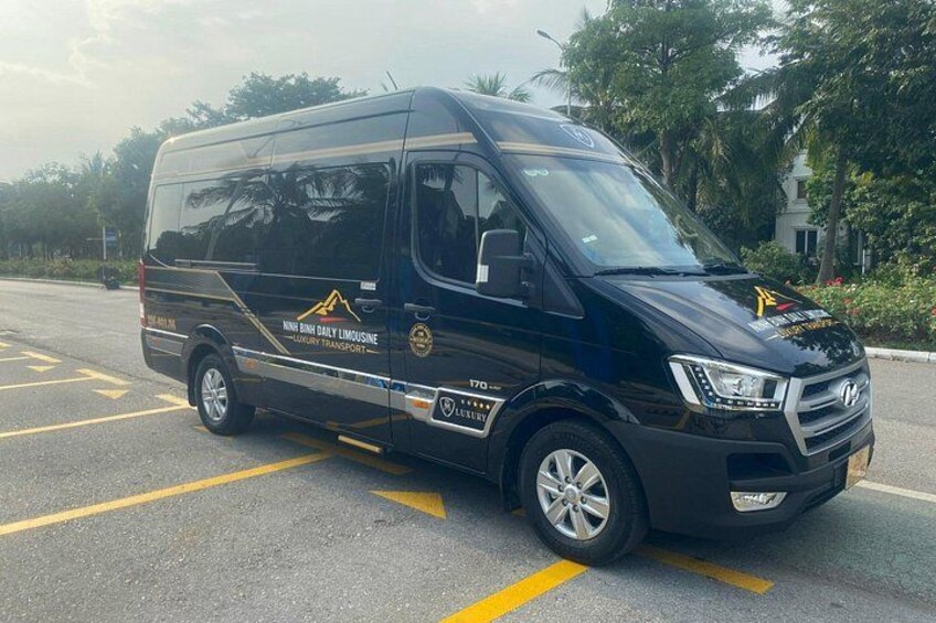 Limousine Bus from Hanoi to Ninh Binh/Tam Coc 3