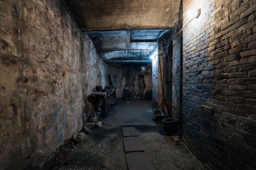 Cherry Street passageway photo by @andvalan 1