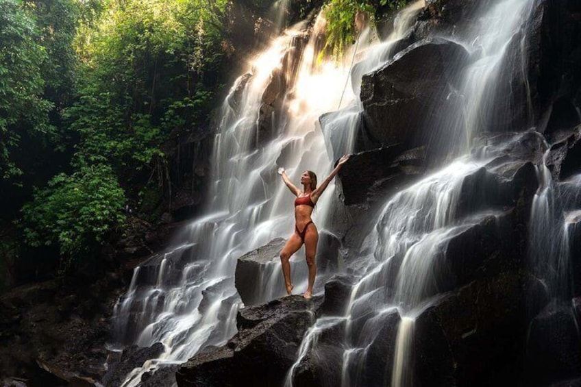 Ubud: Full-Day Rice Terrace, Monkey Forest, Temple and Waterfall. 4