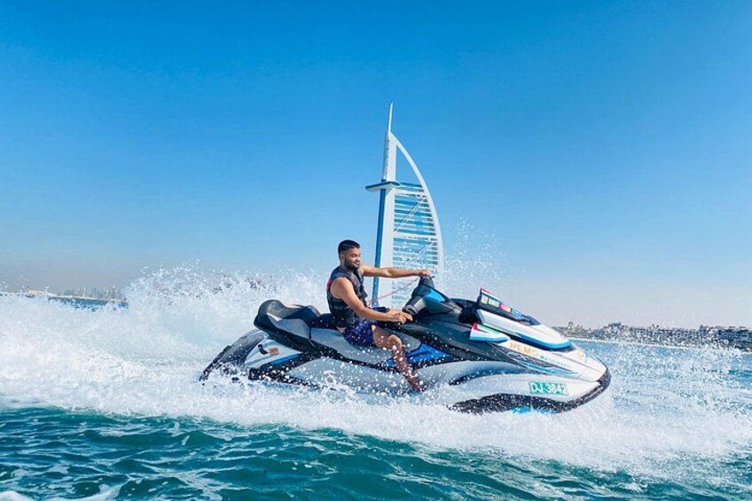 30min Jet Ski to Burj Al Arab + Pictures, Videos & free Ice Cream 2