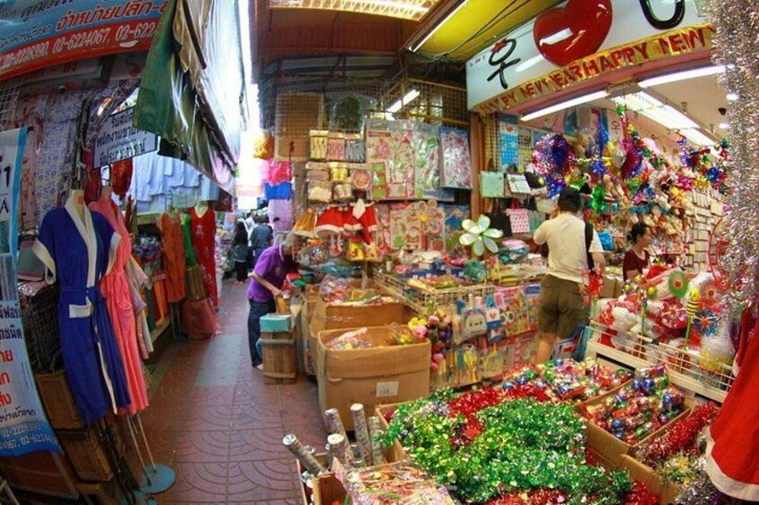 Bangkok City Highlights Tour: Grand Palace & Three Iconic Temples 3