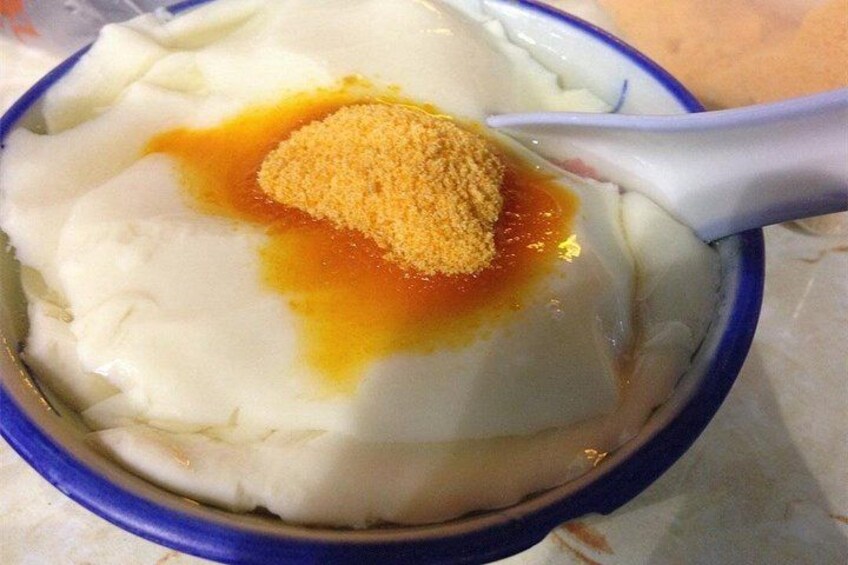 Sweet tofu dessert 2