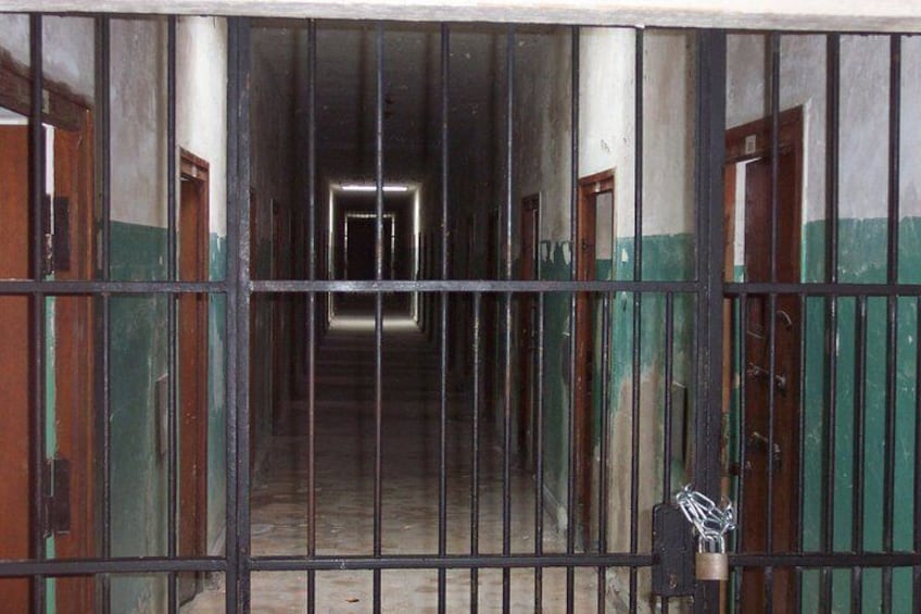 Bunker inside 5