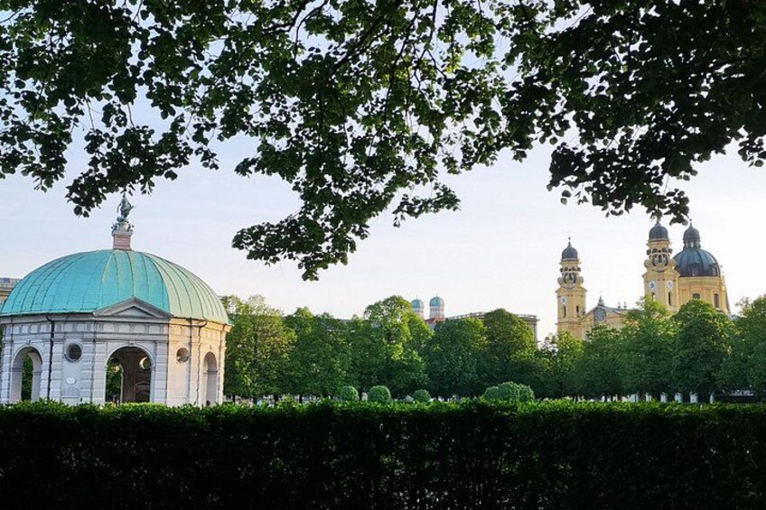 The many vistas of Munich. 5