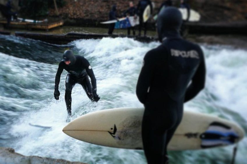 The surfers surf the whole year round on the permanent wave 4
