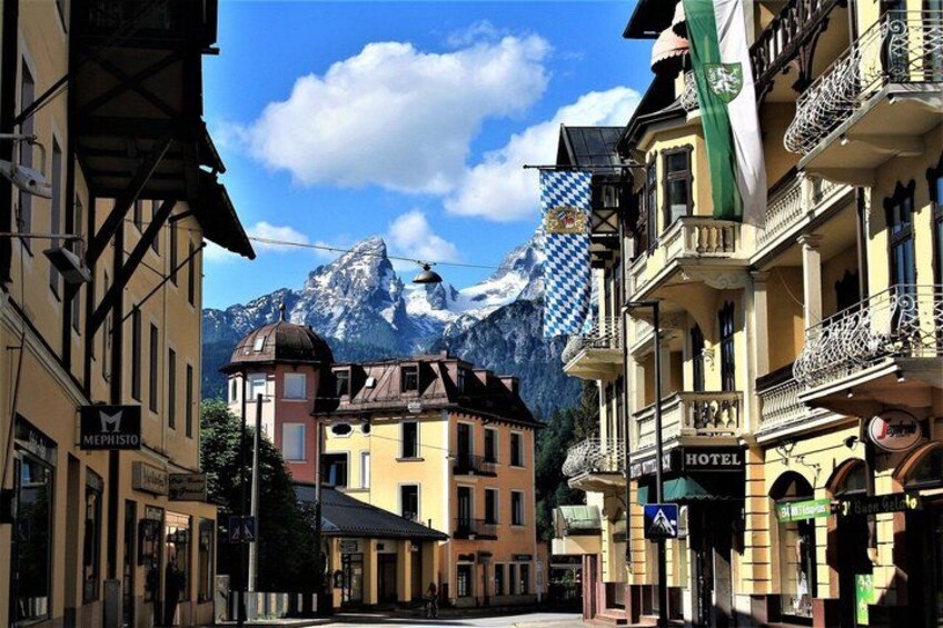 Eagles' Nest History: The Obersalzberg, Bunker and Berchtesgaden 2