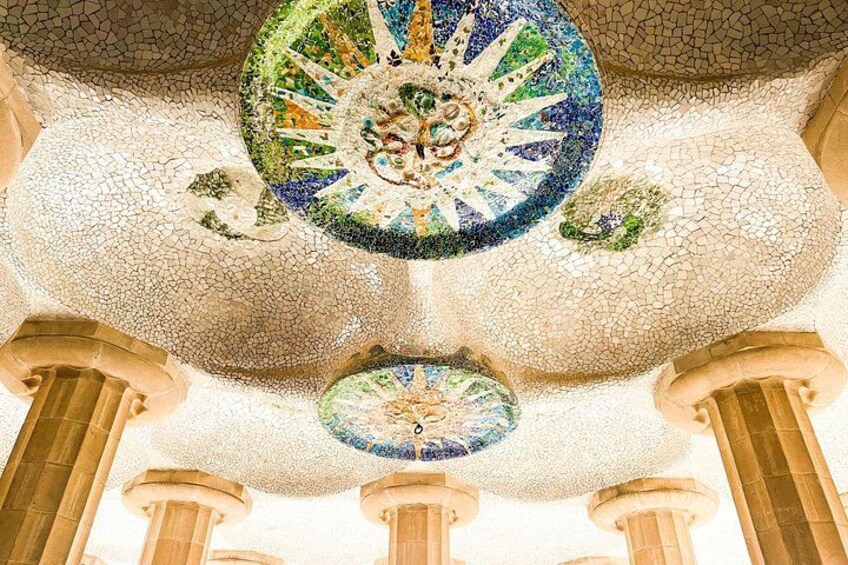 Park Guell and Sagrada Familia Tour with Skip the Line Tickets 5