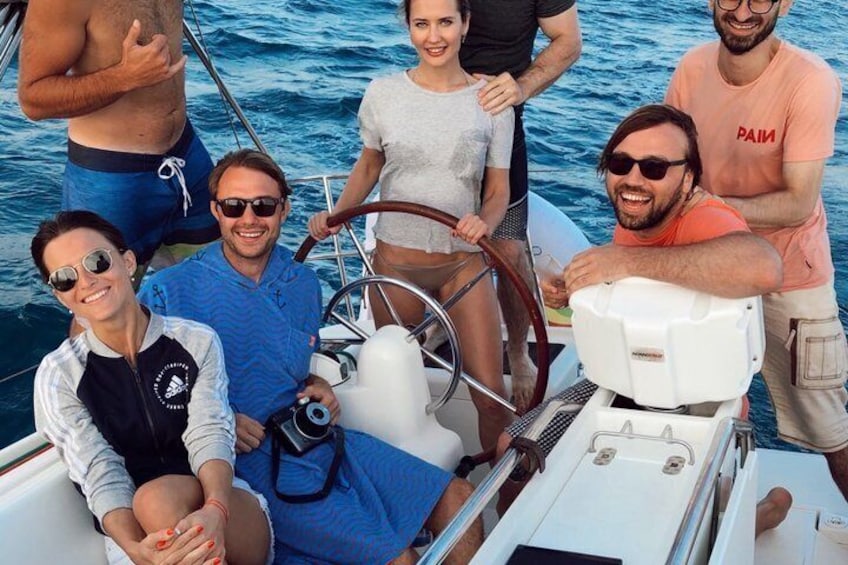 Barcelona Day & Sunset Sailing Tour with Drinks & Snacks 2