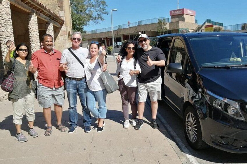 Girona & Dali Museum Small Group Tour with Pick-up from Barcelona 5
