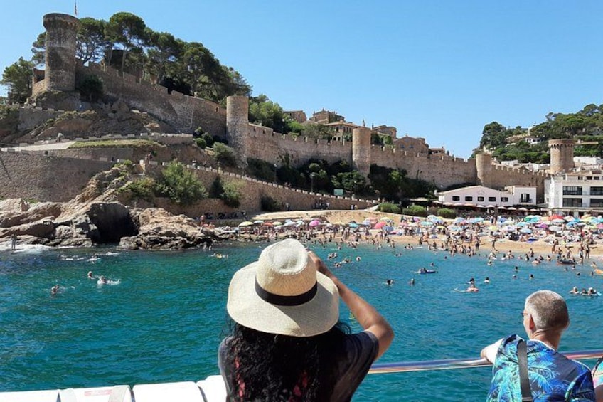Arrival in Tossa de Mar 2