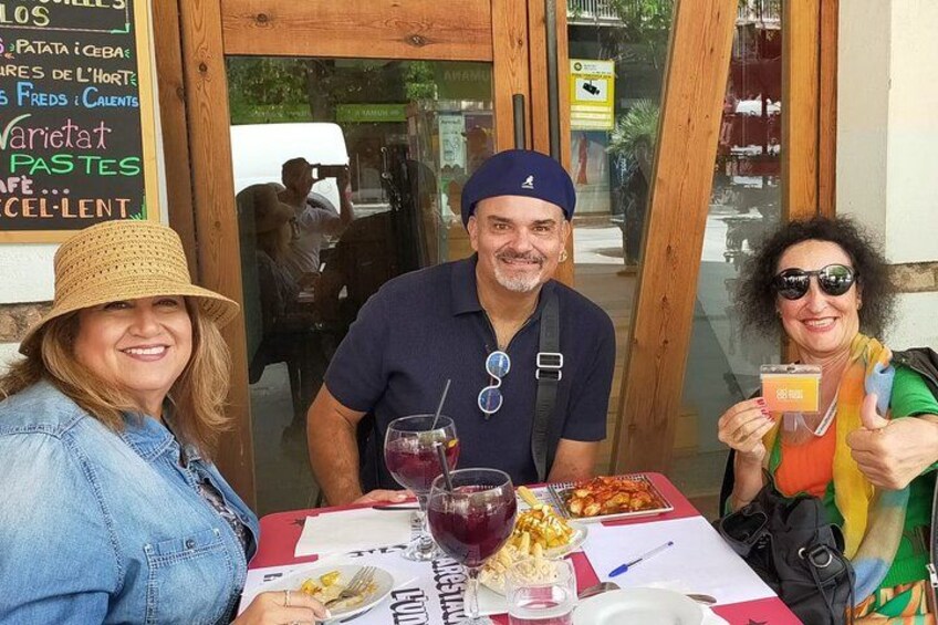 Tapas walking tour with local guide Barcelona 3