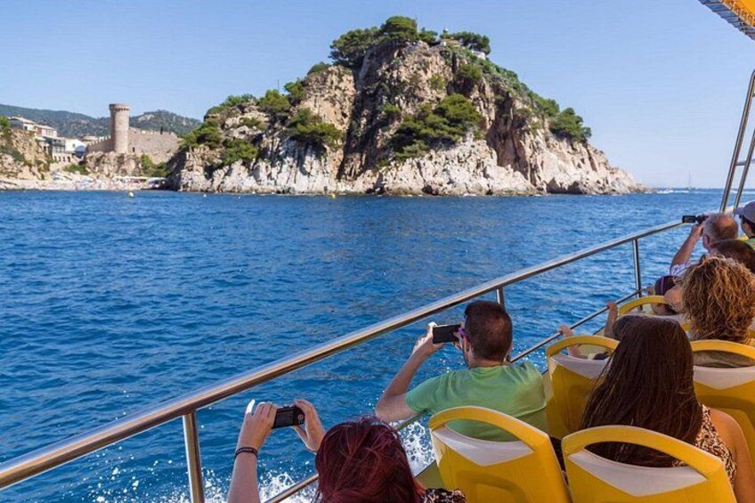 Costa Brava, Tossa de Mar Private Tour, hotel pick-up & Boat Ride 5