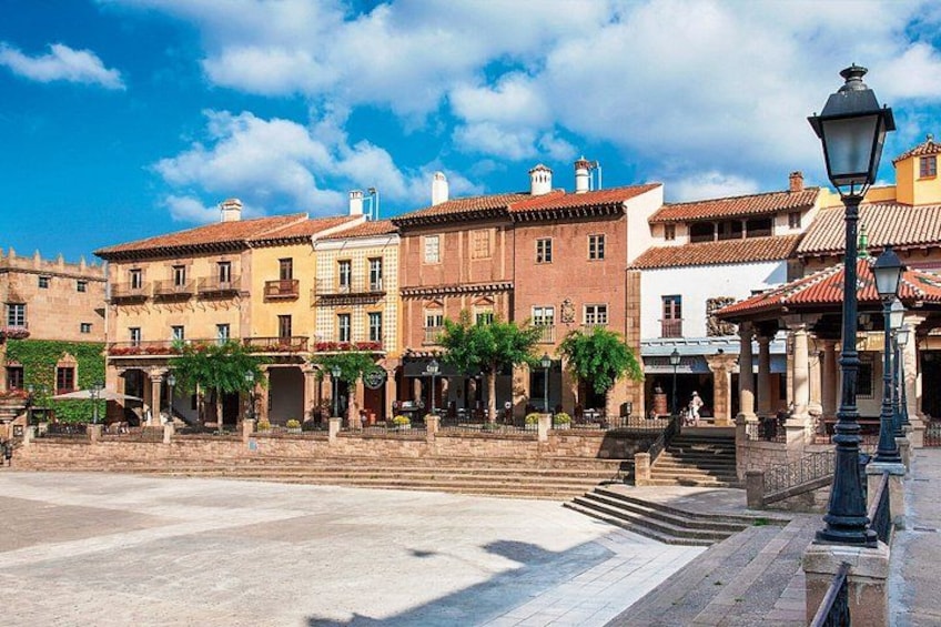 Main Square 5