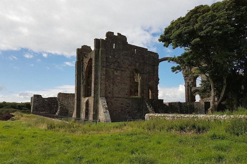 Lindesfarne Priory 3