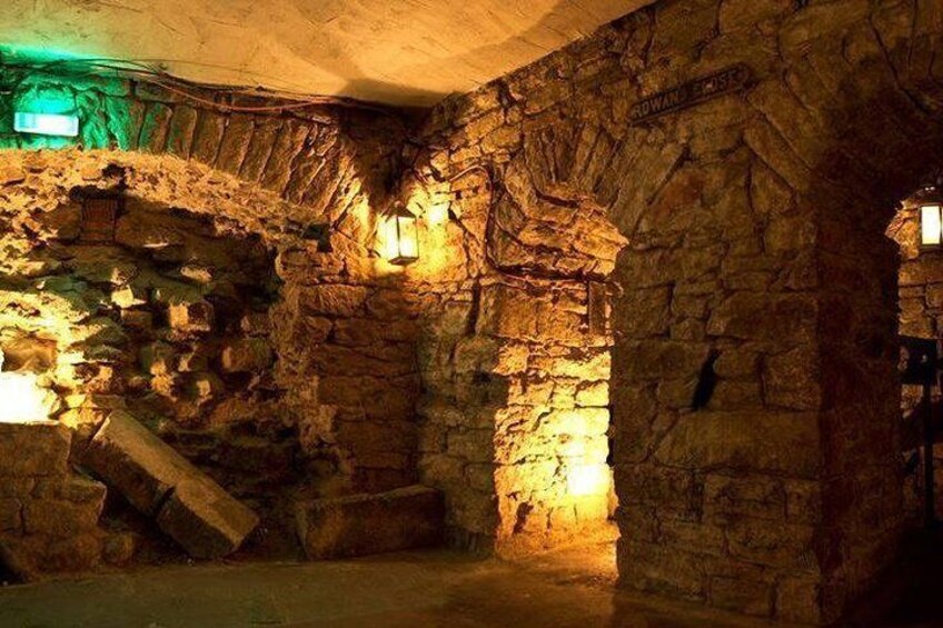 South Bridge Vaults 5