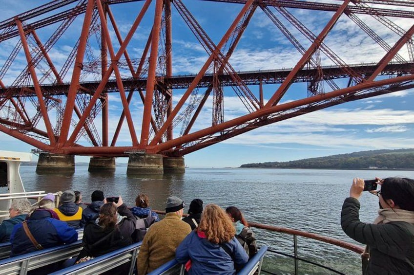 Edinburgh Three Bridges Cruise 3