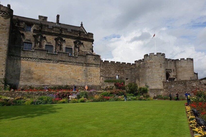 Kelpies, Loch Lomond and Stirling Castle, Private Day Tour 1