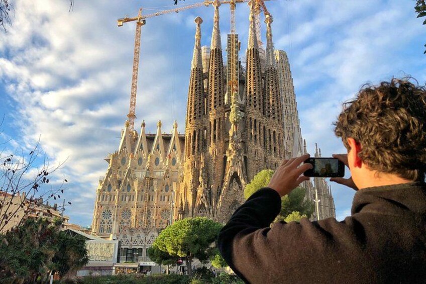 Admiring the Sagrada Familia 2