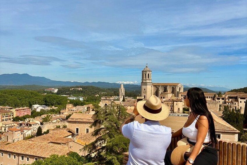 Girona and Costa Brava Coves Walking Tour 2
