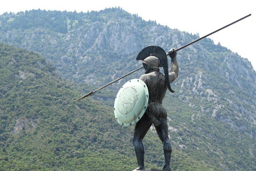 Delphi, Thermopylae, Corycian Cave 300 Spartans Small-Group Tour 5