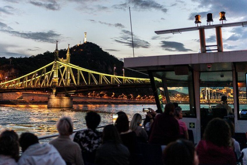 Budapest Danube River Sightseeing Night Cruise with Drink 4